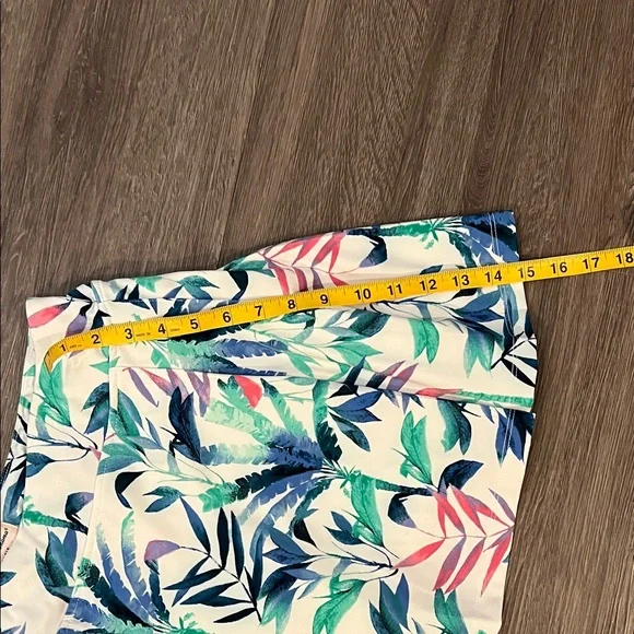Tommy Bahama Multicolor Tropical Print Skort - Picture 5 of 7